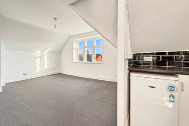 1 bed flat, Major Road, Canton, Cardiff, CF51PF - Image 4