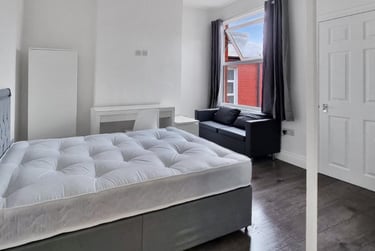 1 bed house, Ivy Road, Cricklewood, London, NW26SY - Image 2