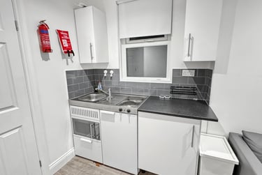 1 bed house, Ivy Road, Cricklewood, London, NW26SY - Image 3