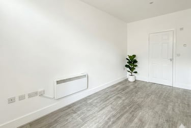1 bed flat, c Clayponds Lane, Chiswick, London, TW80BN - Image 5