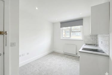 1 bed flat, c Clayponds Lane, Chiswick, London, TW80BN - Image 1