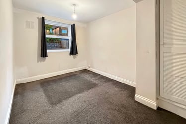 3 bed flat, Tubbs Road, Harlesden, London, NW104RE - Image 6