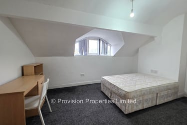 6 bed house, Cardigan Lane, Burley, Leeds, LS42LN - Image 6