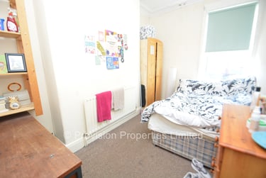 8 bed house, Chestnut Avenue, Hyde Park, Leeds, LS61AZ - Image 6
