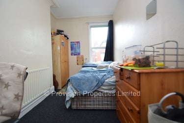 8 bed house, Chestnut Avenue, Hyde Park, Leeds, LS61AZ - Image 11