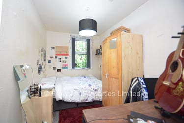 8 bed house, Chestnut Avenue, Hyde Park, Leeds, LS61AZ - Image 9
