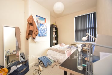 8 bed house, Mayville Avenue, Burley, Leeds, LS61NQ - Image 5