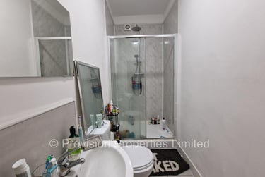 8 bed house, Brudenell Road, Hyde Park, Leeds, LS61EE - Image 12