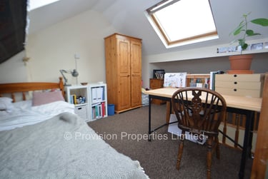 3 bed house, Carberry Terrace, Burley, Leeds, LS61QH - Image 2