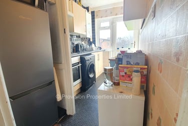 3 bed house, Hessle Avenue, Hyde Park, Leeds, LS61EF - Image 3