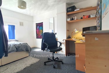 3 bed house, Hessle Avenue, Hyde Park, Leeds, LS61EF - Image 4