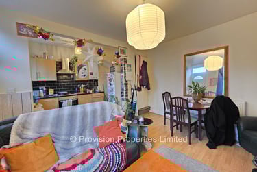 2 bed house, Harold Mount, Hyde Park, Leeds, LS61PW - Image 4