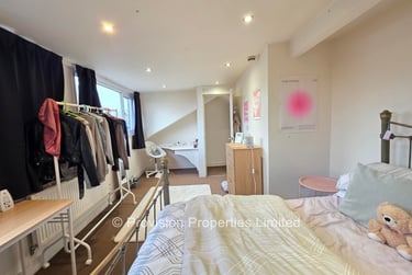 2 bed house, Harold Walk, Hyde Park, Leeds, LS61PS - Image 9