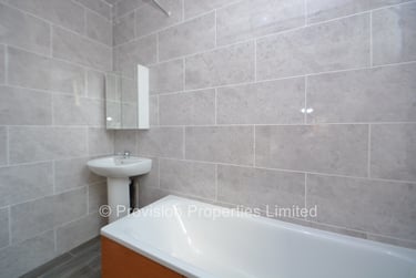 3 bed house, Harold Place, Hyde Park, Leeds, LS61PQ - Image 14
