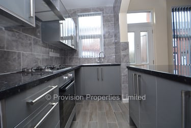 3 bed house, Harold Place, Hyde Park, Leeds, LS61PQ - Image 7