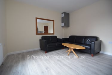 3 bed house, Harold Place, Hyde Park, Leeds, LS61PQ - Image 6