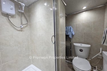 6 bed house, Hessle Place, Hyde Park, Leeds, LS61EU - Image 4