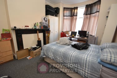 6 bed house, Hessle Place, Hyde Park, Leeds, LS61EU - Image 8