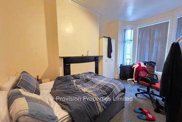 6 bed house, Hessle Place, Hyde Park, Leeds, LS61EU - Image 5