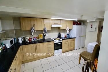8 bed house, St. Michaels Villas, Headingley, Leeds, LS63AF - Image 9