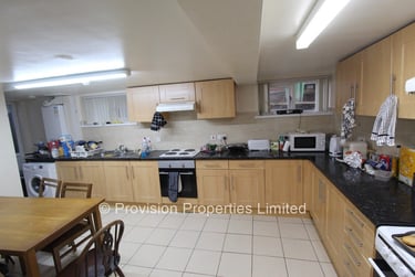 8 bed house, St. Michaels Villas, Headingley, Leeds, LS63AF - Image 10