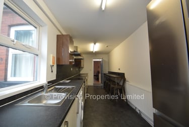 6 bed house, Stanmore Street, Burley, Leeds, LS42RS - Image 5
