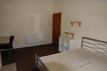 6 bed house, Manor Terrace, Headingley, Leeds, LS61BU - Image 4