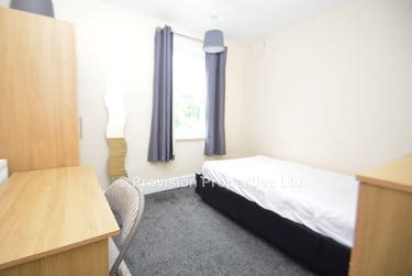 7 bed house, St Michaels Lane, Headingley, Leeds, LS63BR - Image 6