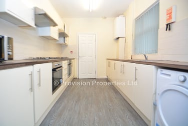 7 bed house, St Michaels Lane, Headingley, Leeds, LS63BR - Image 4