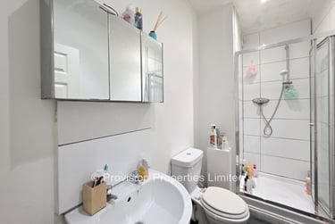 4 bed house, Headingley Crescent, Headingley, Leeds, LS63EH - Image 2