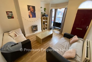 3 bed house, Ashville Grove, Burley, Leeds, LS61LY - Image 1