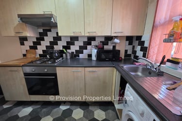 2 bed house, Harold View, Hyde Park, Leeds, LS61PP - Image 5