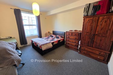 2 bed house, Harold View, Hyde Park, Leeds, LS61PP - Image 4