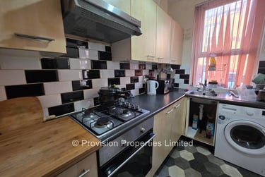 2 bed house, Harold View, Hyde Park, Leeds, LS61PP - Image 6