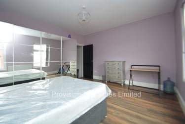 2 bed house, Burley Lodge Road, Burley, Leeds, LS61QF - Image 10