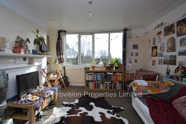 3 bed flat, Cliff Road, Rampart Road, Leeds, LS62ET - Image 4