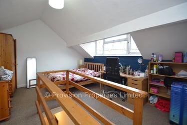 3 bed house, Burley Lodge Terrace, Burley, Leeds, LS61QA - Image 6