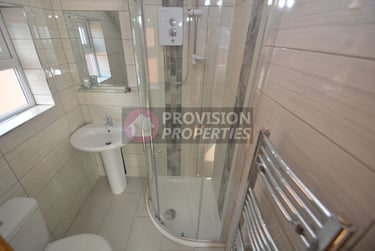 2 bed house, Thornville Mount, Hyde Park, Leeds, LS61JX - Image 6