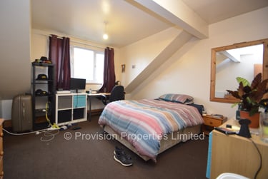 4 bed house, Hessle Mount, Hyde Park, Leeds, LS61EP - Image 5