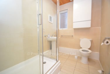 10 bed house, Bainbrigge Road, Headingley, Leeds, LS63AD - Image 10