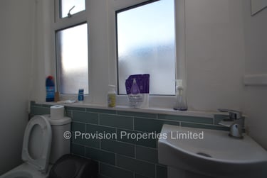 8 bed house, Victoria Road, Hyde Park, Leeds, LS61AS - Image 15