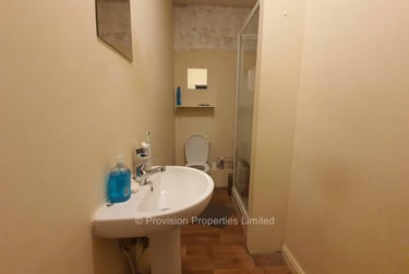 6 bed house, Brudenell Mount, Hyde Park, Leeds, LS61HS - Image 6