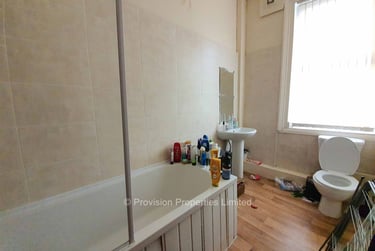 6 bed house, Brudenell Mount, Hyde Park, Leeds, LS61HS - Image 7