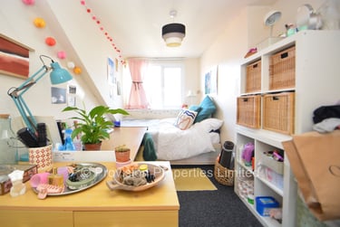 6 bed house, Queens Road, Hyde Park, Leeds, LS61HU - Image 9