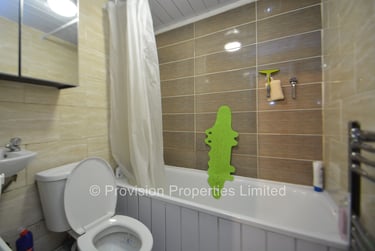 1 bed flat, Cliff Mount Terrace, Rampart Road, Leeds, LS62HR - Image 4
