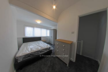 4 bed house, Morris View, Kirkstall, Leeds, LS53EY - Image 4