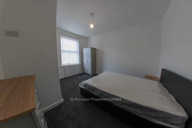 4 bed house, Morris View, Kirkstall, Leeds, LS53EY - Image 9