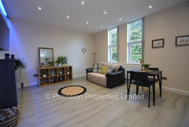1 bed flat, Victoria Road, Hyde Park, Leeds, LS61DU - Image 1