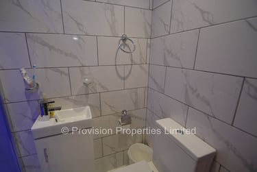 1 bed flat, Victoria Road, Hyde Park, Leeds, LS61DU - Image 11