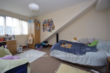 6 bed house, Brudenell Mount, Hyde Park, Leeds, LS61HS - Image 5